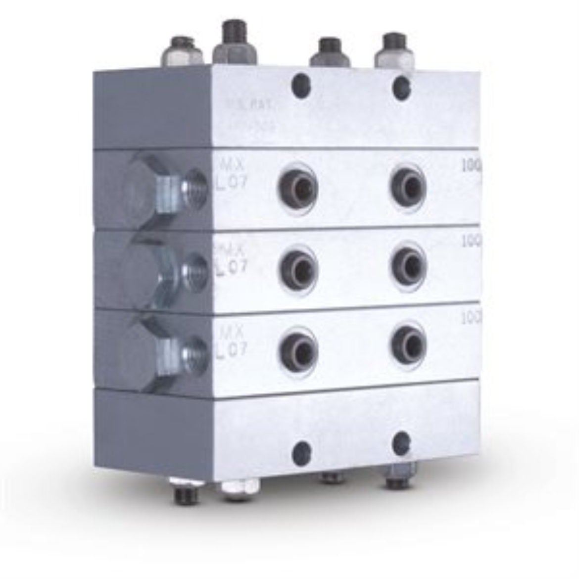 GG 560620.jpg