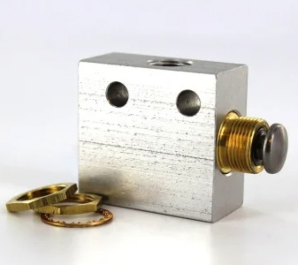 3-Way Valve     1/8in