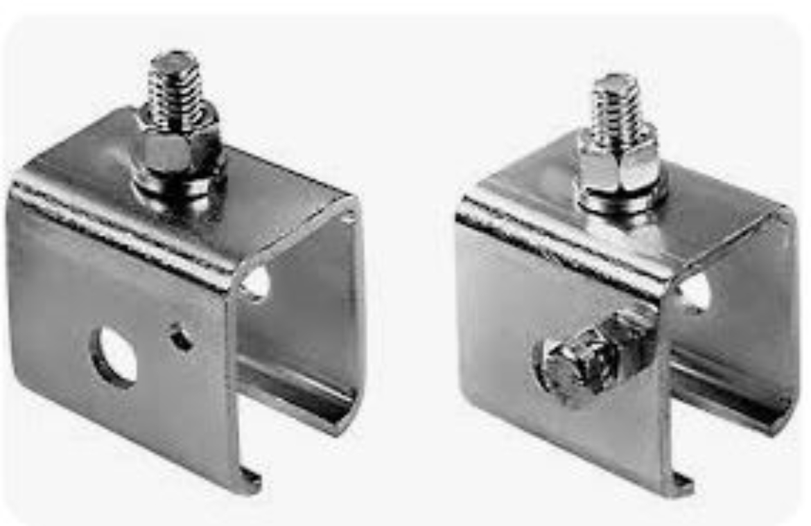 DU RUNWAY CTRACK.jpg