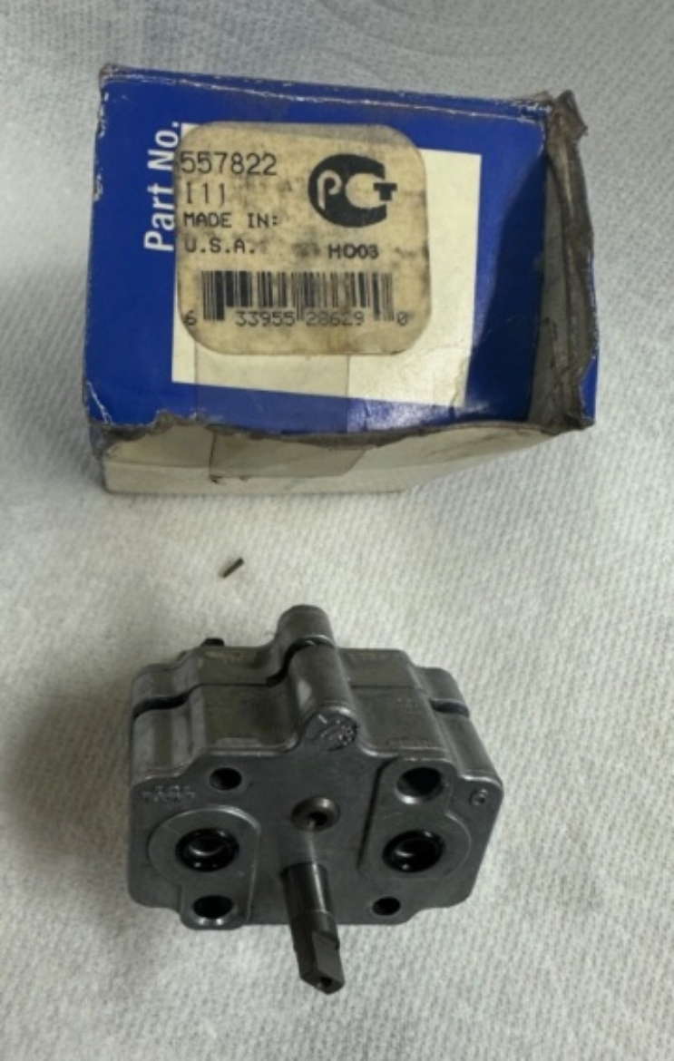 GG 557822.jpg