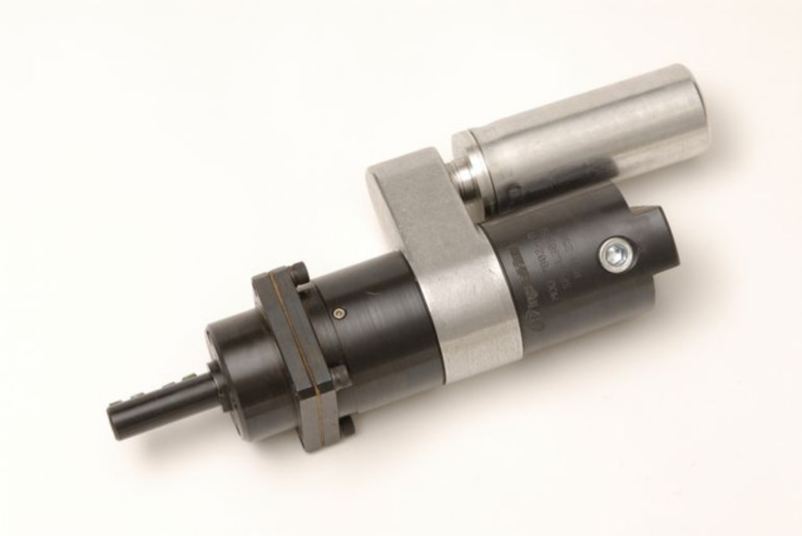 AA 8228-12B.jpg