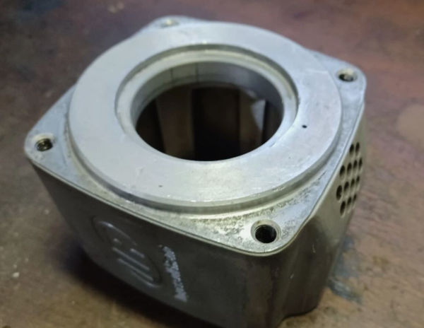 MOTOR HOUSING