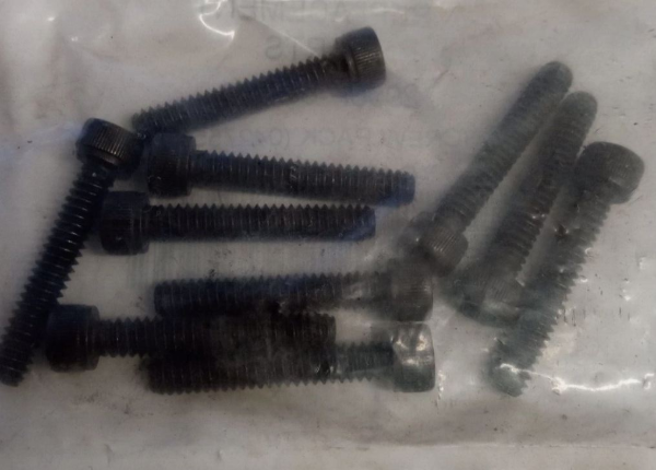 SCREW PACK