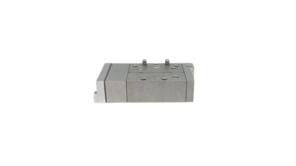 AA 45174.jpg