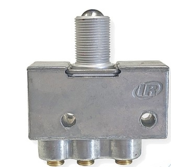 AA 213-2-C.jpg