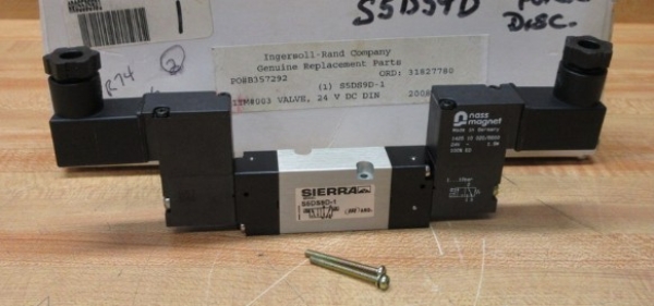 AA S5DS9D-1.jpg