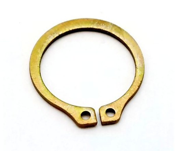 RETAINER