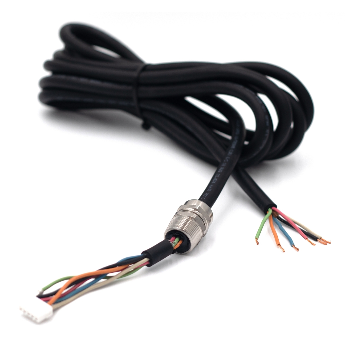 25V080_QUANTM_IO-Cable.jpg