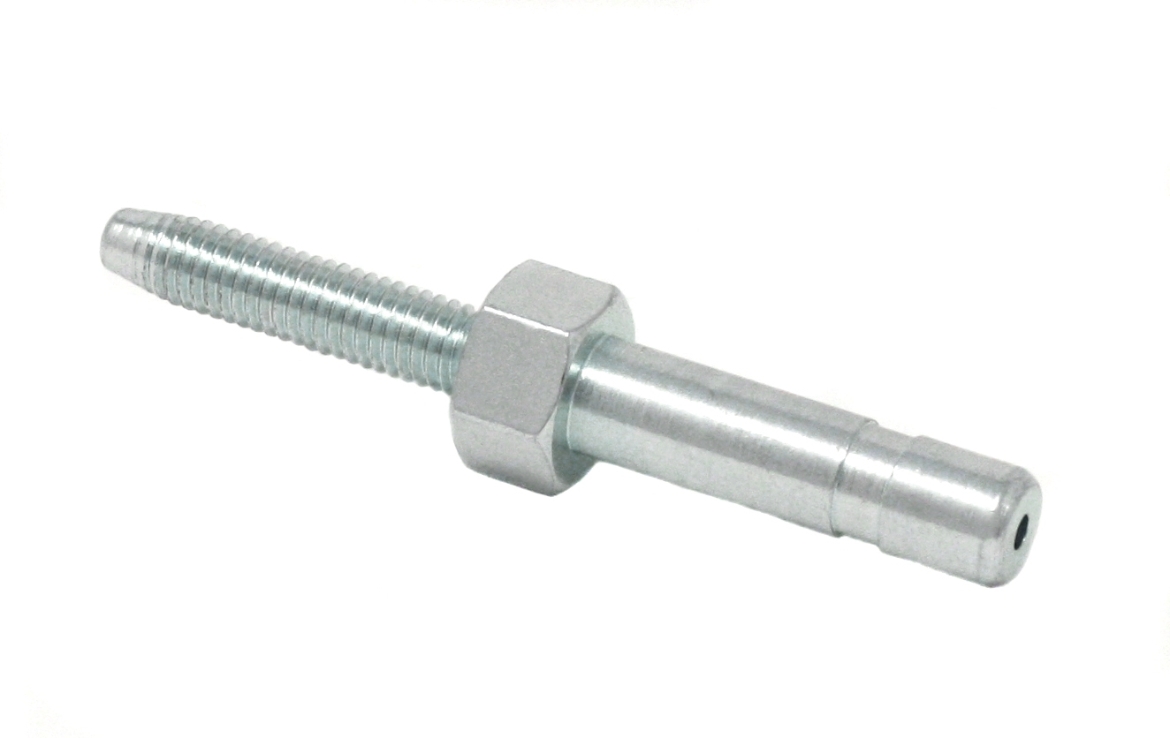 17L438_Stud_Straight.jpg