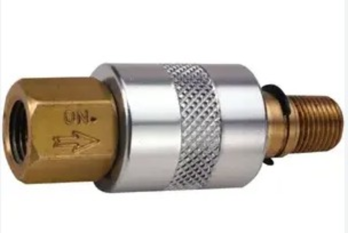AA 600-3.jpg